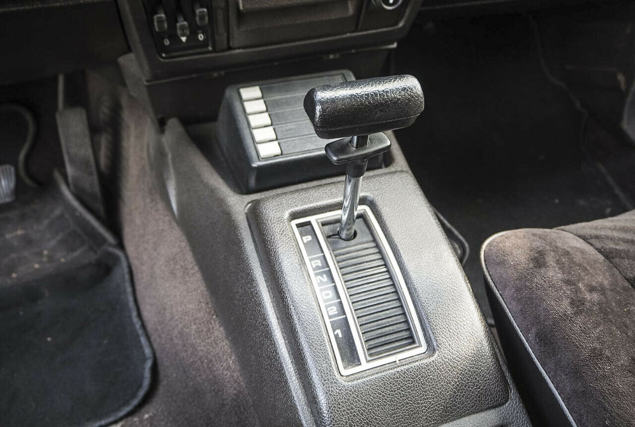 Mit dem Automatikgetriebe lässt sich wunderbar entspannt cruisen. Unter Opel-Fans sind Schalter allerdings beliebter, vor allem bei der Tuningfraktion