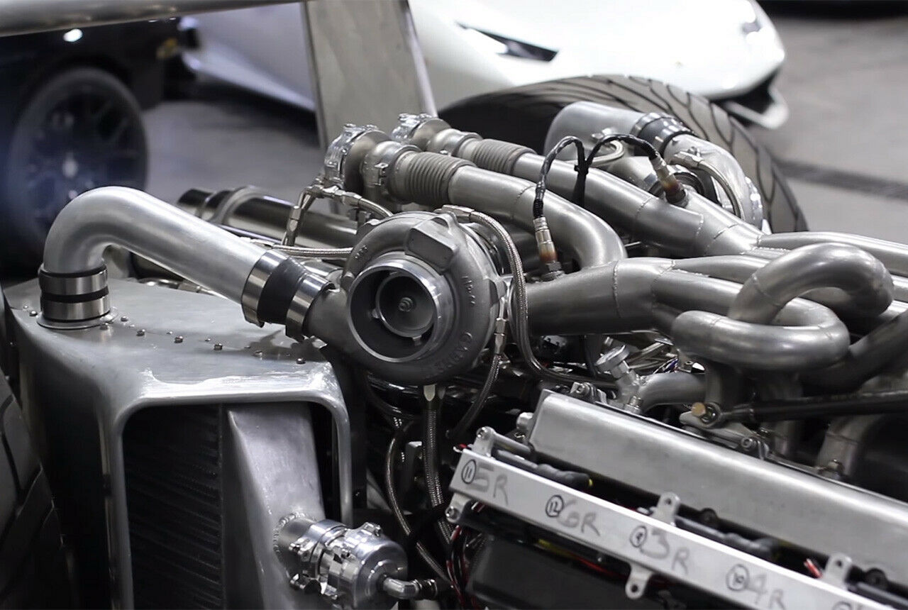 Ein Eigenbau-V12 im Eigenbau-Auto