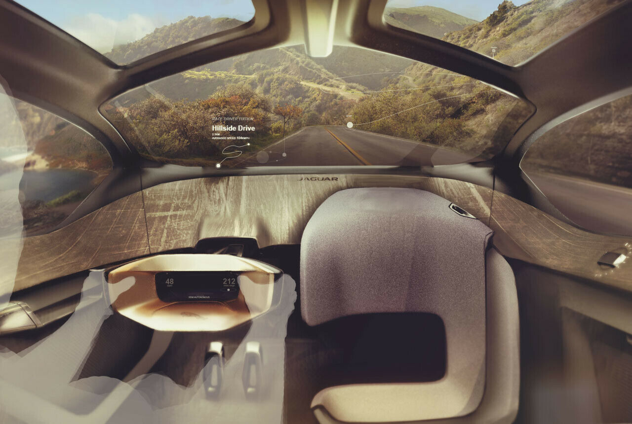 Klar, der Future-Type soll autonom fahren. Wer will, darf bei Jaguar aber auch auf der Landstraße Spaß haben
