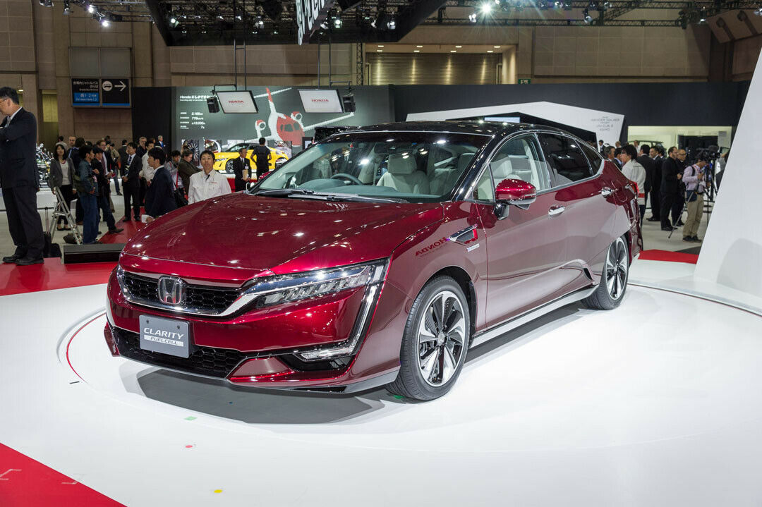 Honda Clarity Fuel Cell: Ab Anfang 2016 fährt der neue Clarity durch Japan, später auch durch Deutschland