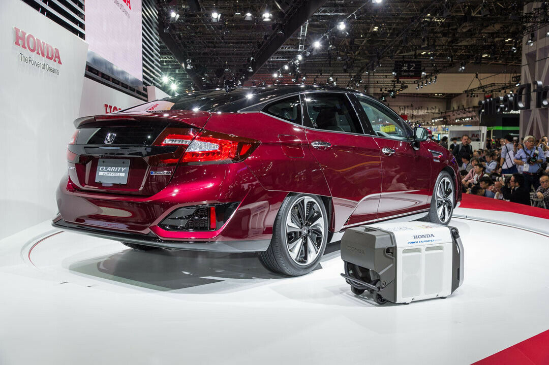 Nur um die 12 Exemplare des Wasserstoff-Honda werden durch Deutschland fahren