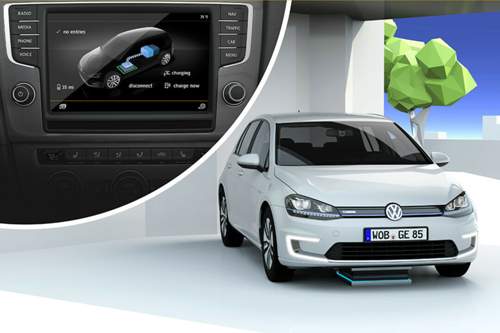 Der Connected Golf kann auch ohne Kabel aufgeladen werden