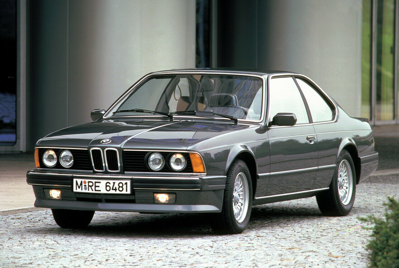 Das zweite Facelift bescherte dem BMW 6er Coupé ab 1987 eine etwas andere Front und andere Leuchten