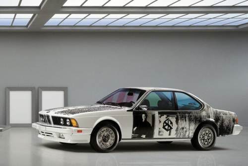 Robert Rauschenberg gestaltete dieses Art Car des BMW 6er Coupés im Jahr 1986