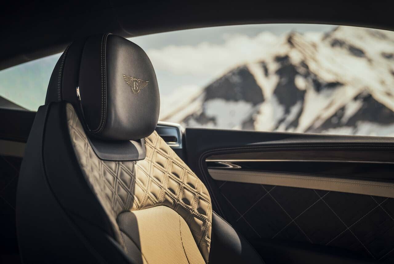 Bentley Continental: Kopfstützen