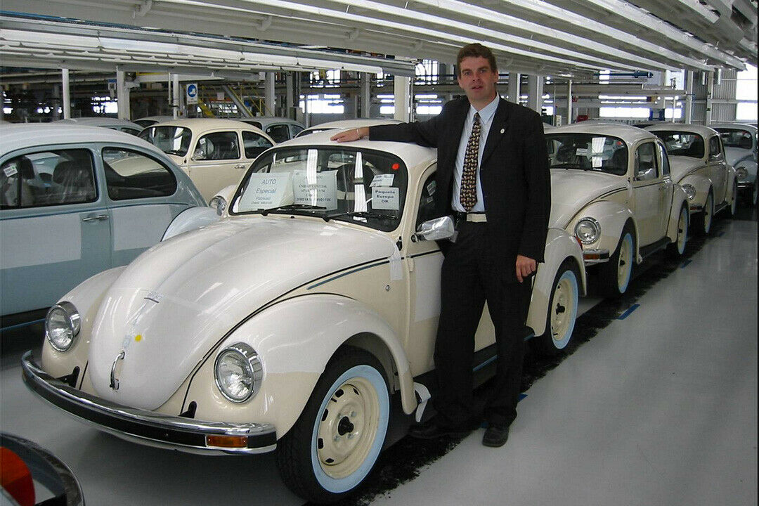 Der Verkäufer war nach eigenen Angaben beim letzten Tag der Käfer-Produktion am 30. Juli 2003 dabei
