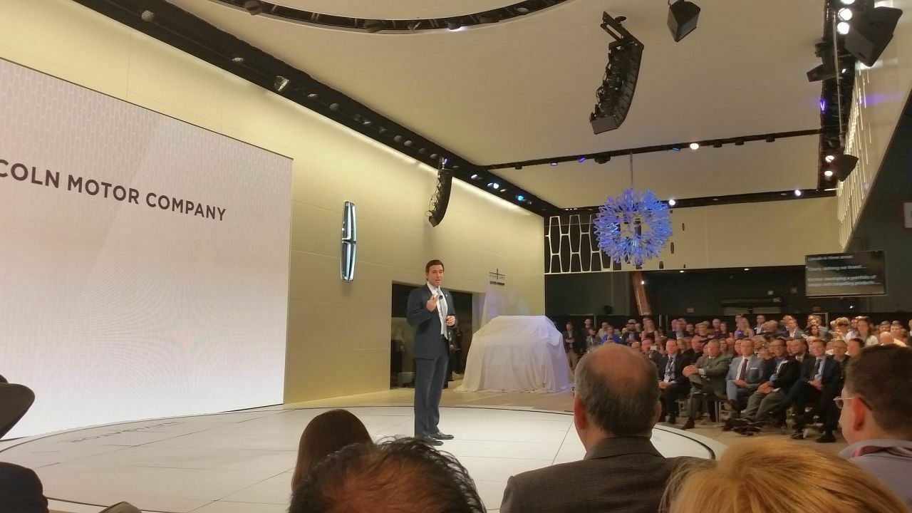 Versprach einen neuen Serien-Navigator für 2017: Ford-Chef Mark Fields