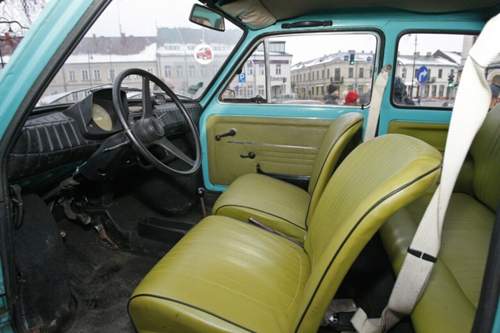 Vergangenen Montag trat der kleine "Polski-Fiat" seine lange Reise an