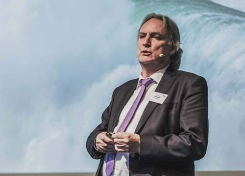 Peter Gutzmer, Vorstand Technologie beim Kongress-Sponsor Schaeffler