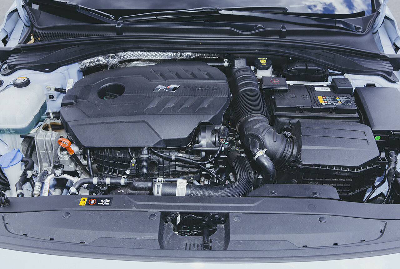 Der 2,0-Liter-Turbobenziner im Hyundai i30 N leistet 250 PS