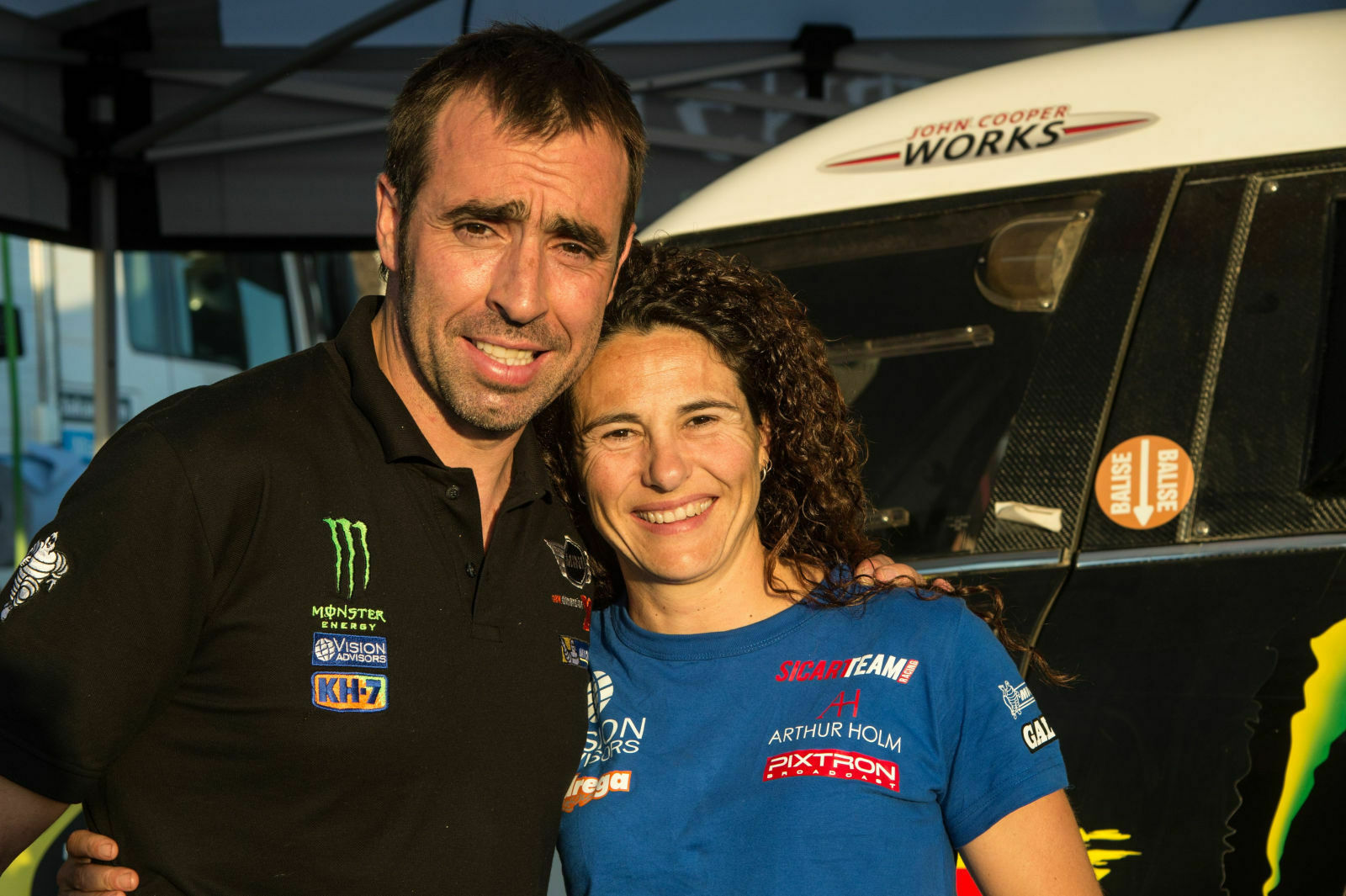 Nani Roma mit seiner Frau, der Motorrad-Fahrerin Rosa Romera