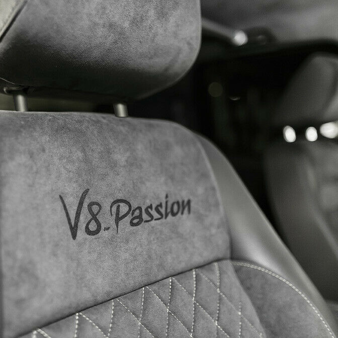 Gestepptes Alcantara auf den Sitzen des Amarok V8 Passion
