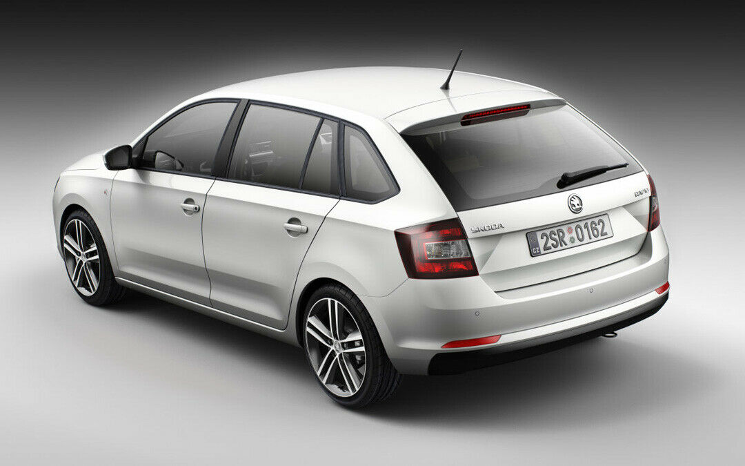 Fünf Türen und ein ausladendes Heck - Skoda hat sich offenbar vom Audi A3 Sportsback inspirieren lassen