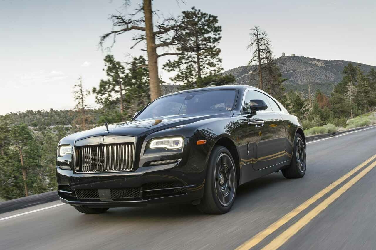 Mit den Black-Badge-Modellen reagiert Rolls-Royce auf jüngere Kunden