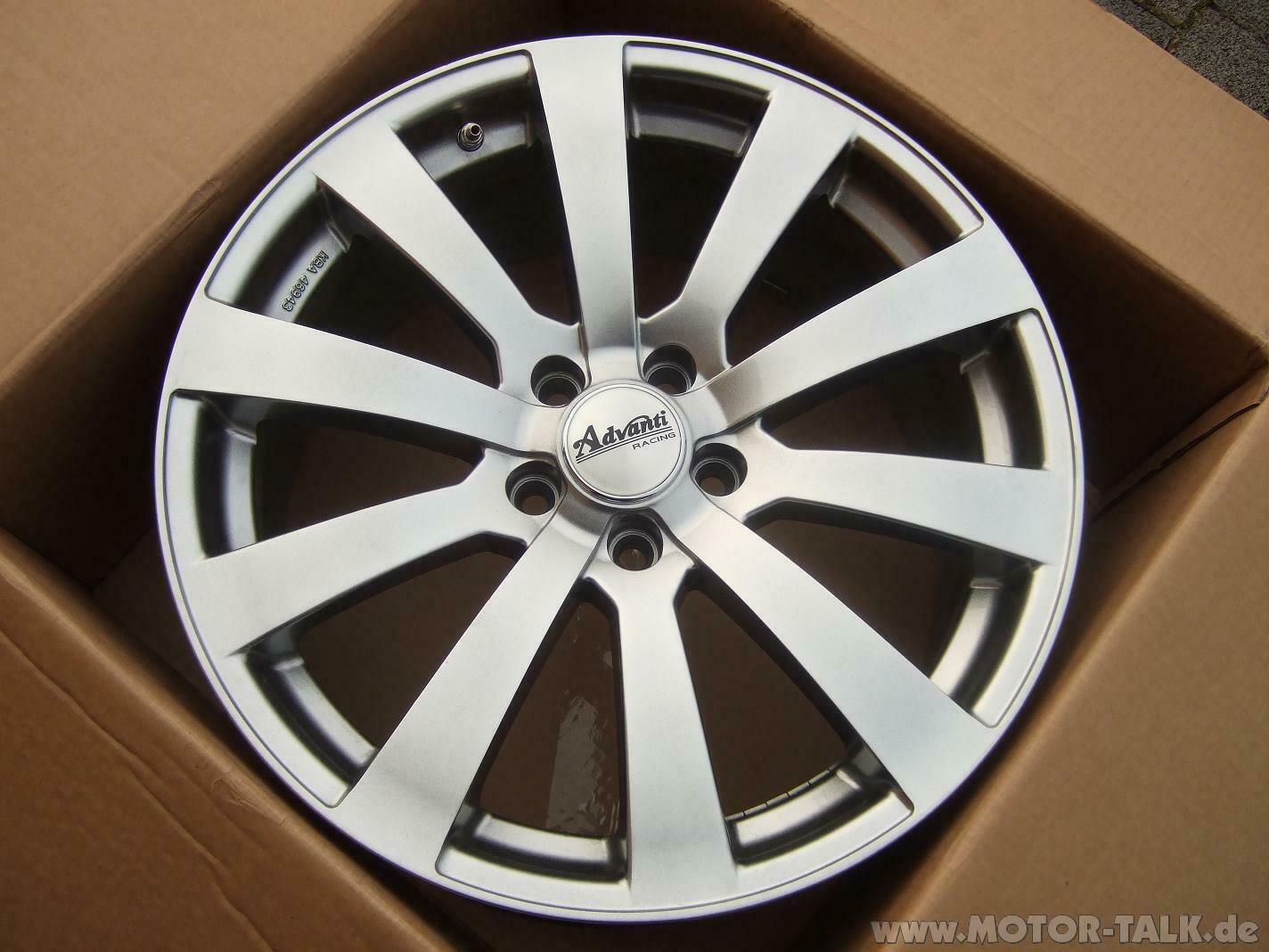 Ein Satz 18 Zoll Advanti Racing Alufelgen für Ford, Volvo und Jaguar Modelle