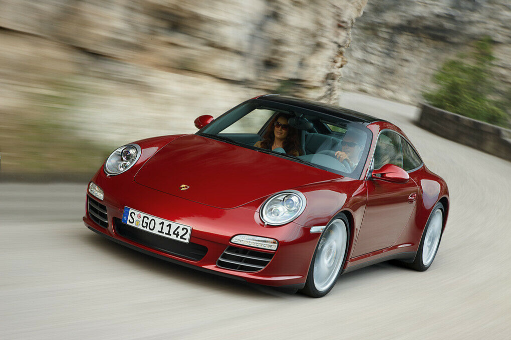 911 Targa 4S - Bitte einen Blick auf die wunderschönen Spiegel werfen