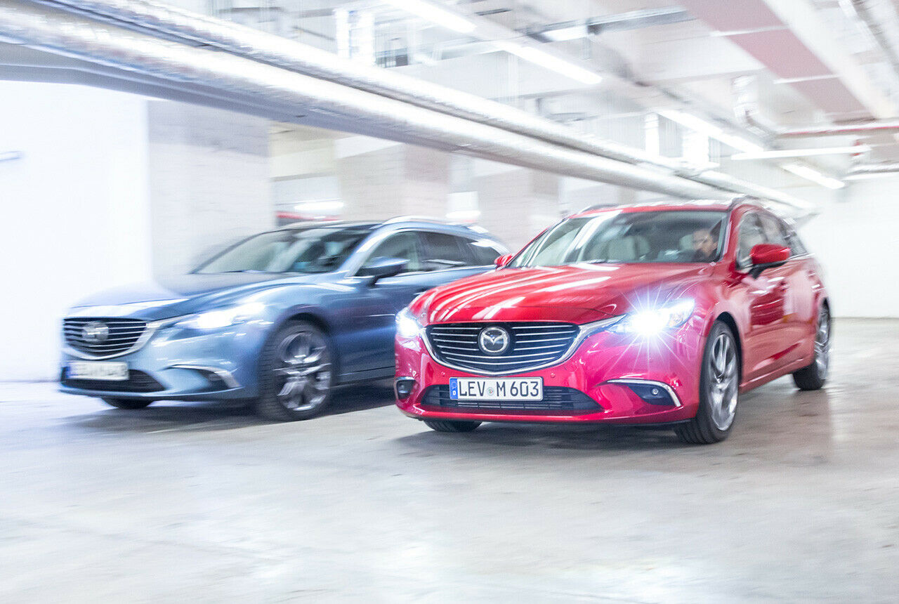 Mazda6 2016 vs. Mazda6 2017: Beim Vergleich der Modelljahre fällt auf den ersten Blick rein äußerlich keine Veränderung auf