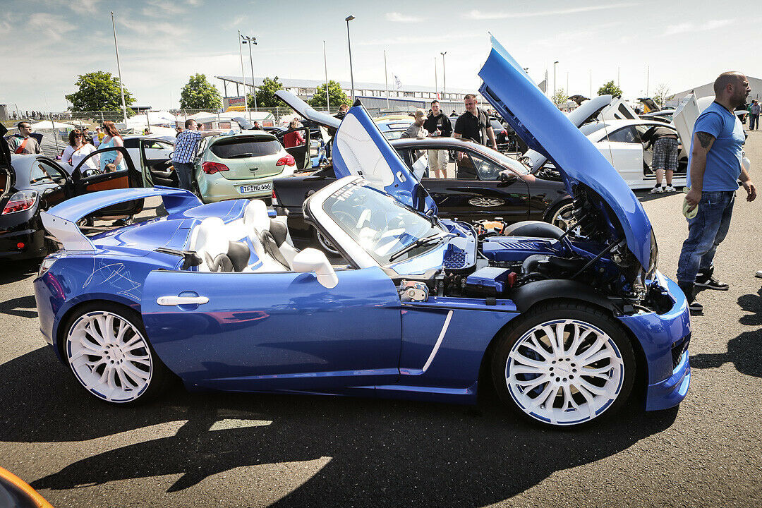 Ein neuer Opel GT beim Show and Shine