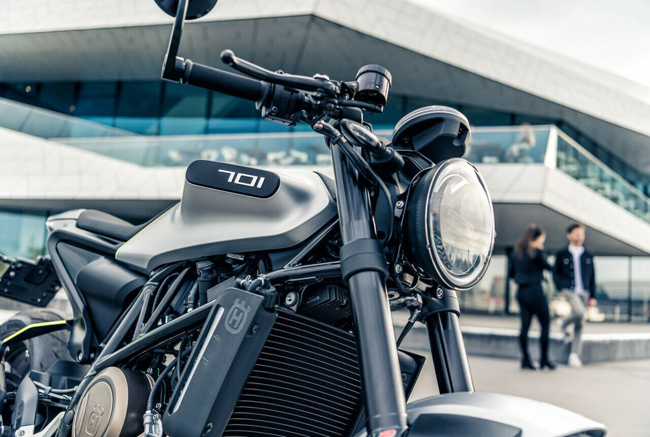 Im Test verbrauchte das Bike auf 100 Kilometern vier Liter Kraftstoff