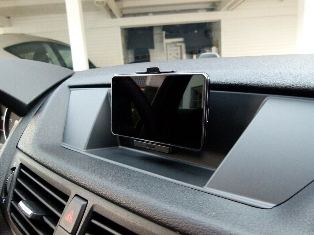 Einbau portables Navi
