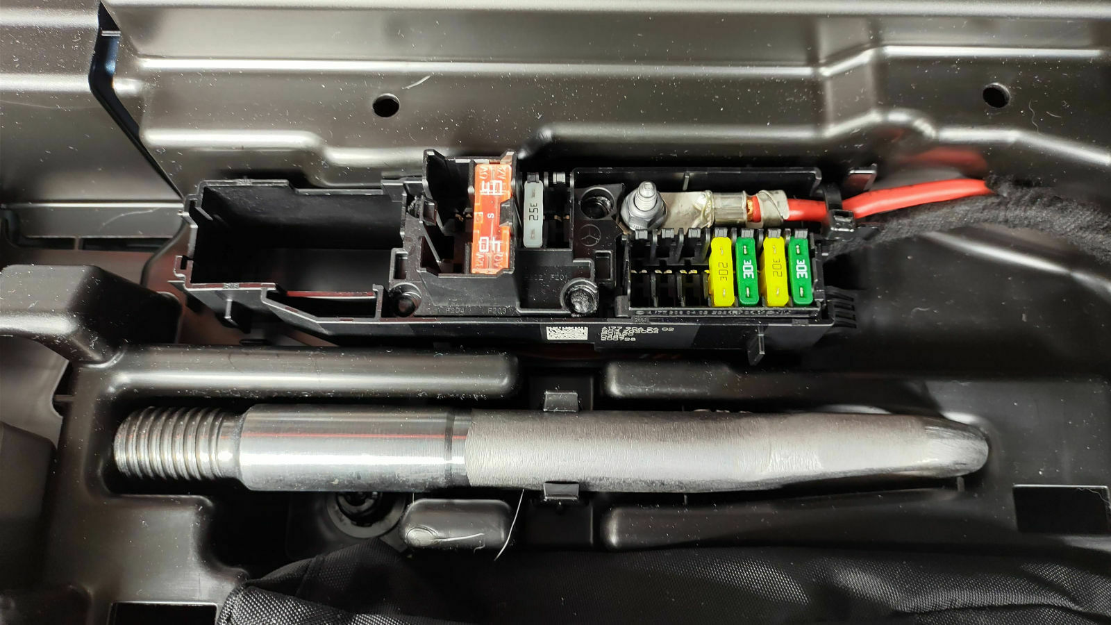 Einbauort der 12V-Steckdose im Kofferraum