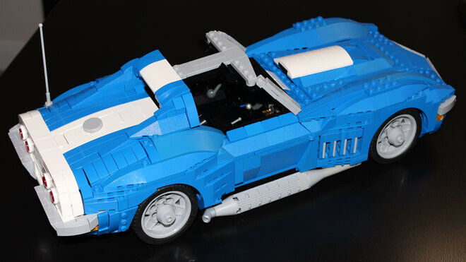 Chevrolet Corvette C3 aus Lego