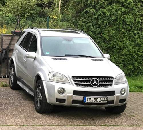 ML500 W164.jpg