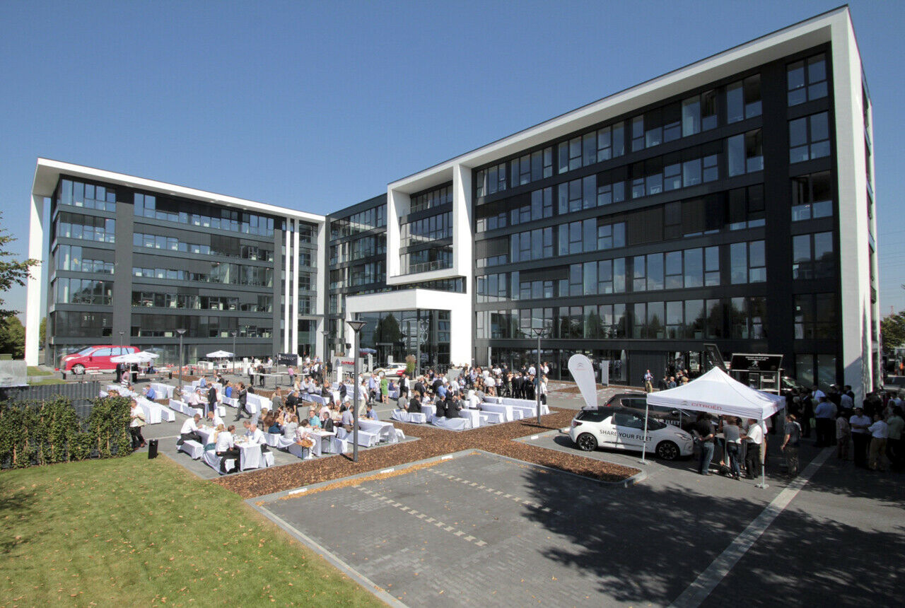 Eröffnung der Peugeot-Deutschlandzentrale, gemeinsam mit Citroën in Köln, 2013