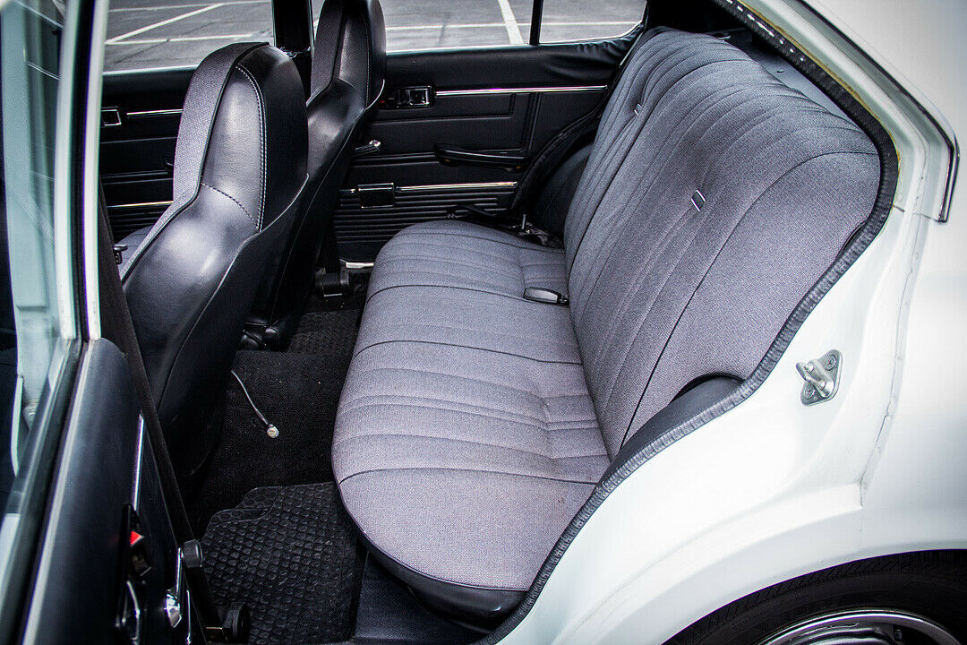 Toyota Carina 1976: Blick auf die Rückbank