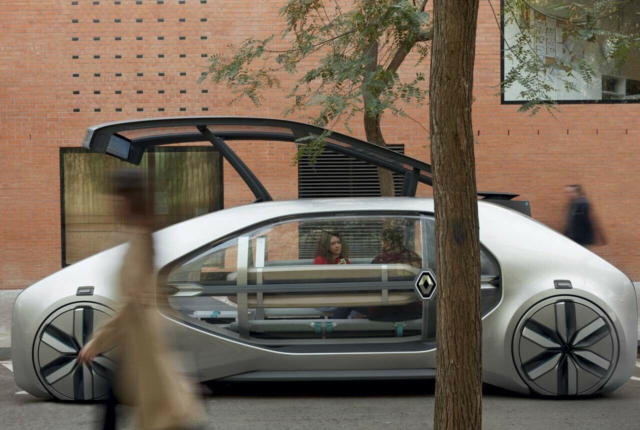Große Glasflächen: Zumindest das Glasdach des Renault EZ-Go dunkelt sich bei starker Sonneneinstrahlung von selbst ab