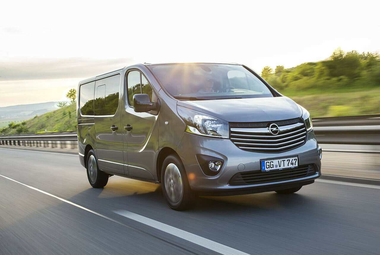 Opel ergänzt das Vivaro-Angebot um zwei neue Modelle, den Combi+ und den Tourer