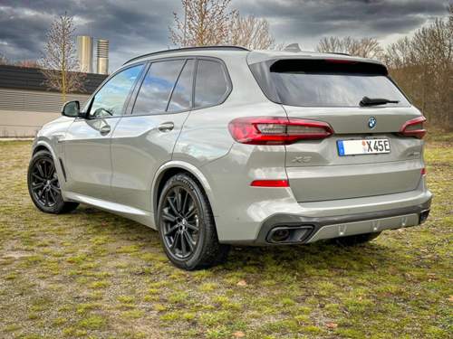 X5 Lime Rock Grey