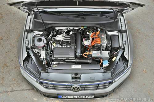 21-vwpassatvariantgte-motor-2378898206067005726.jpg