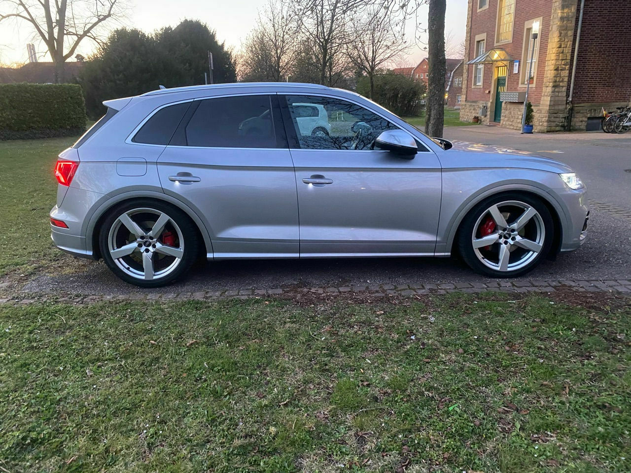 Einstellung Q5/SQ5 Luftfahrwerk