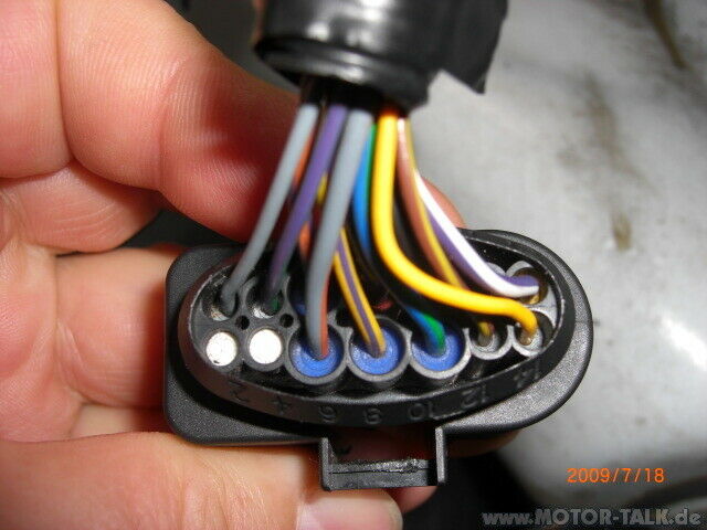 Einzelne Stecker bei Ford nicht zu bekommen?