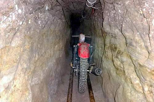Der Tunnel war etwa 1,5 Kilometer lang und wurde professionell gebaut