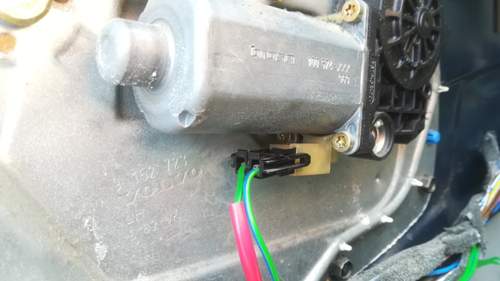 Fensterhebermotor, links