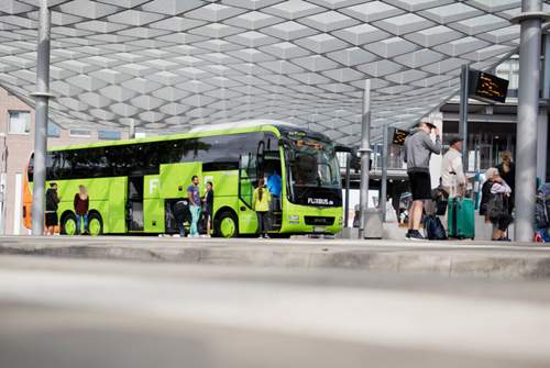 In Deutschland will Flixbus im kommenden Sommer erste Strecken elektrisch befahren (Symbolfoto)