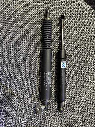 Heckklappendämpfer W251