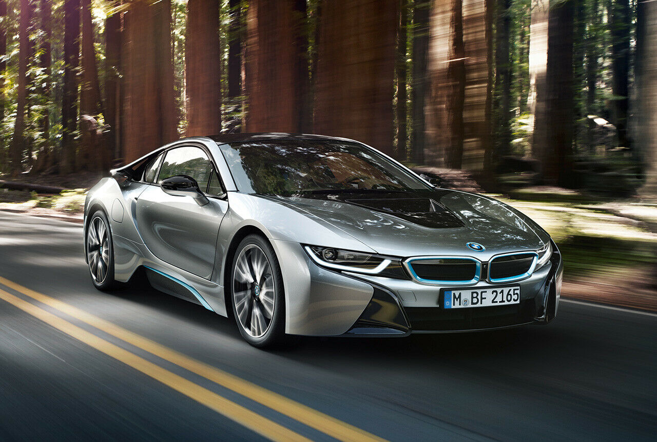 BMW i8: Plug-in-Hybrid mit drei Zylindern