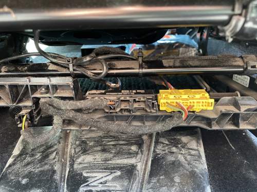 Stecker Airbag/Gurtschloss