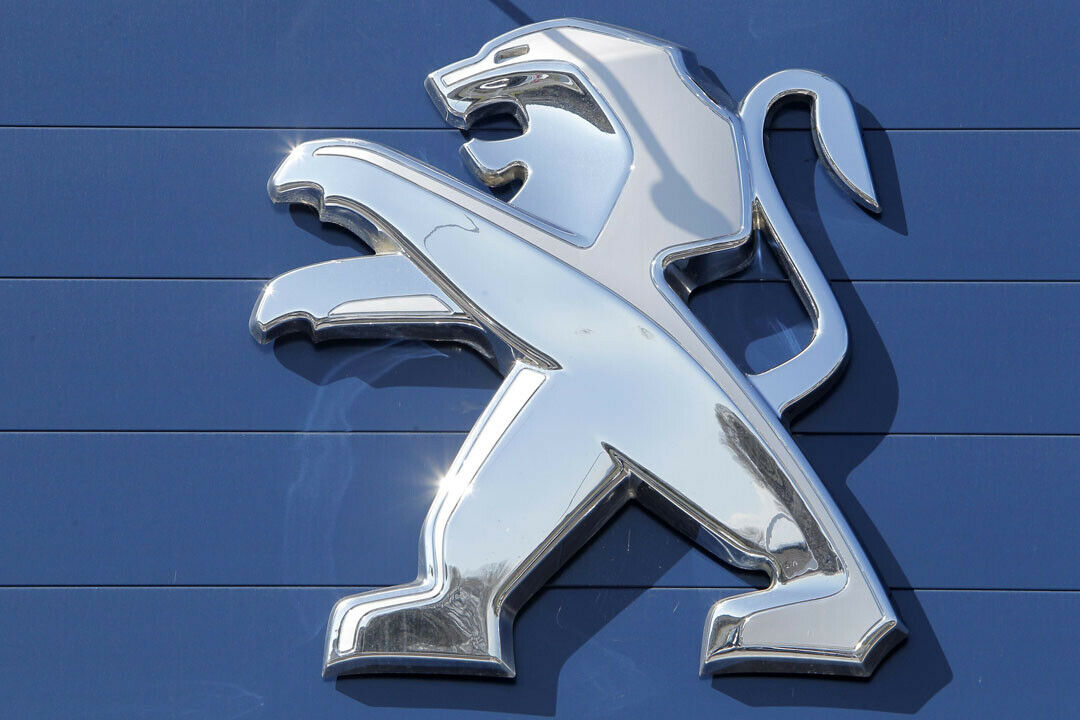 Nach dem beigelegten Atomstreit will der französische Autohersteller Peugeot in den Iran investieren und mehr Fahrzeuge verkaufen