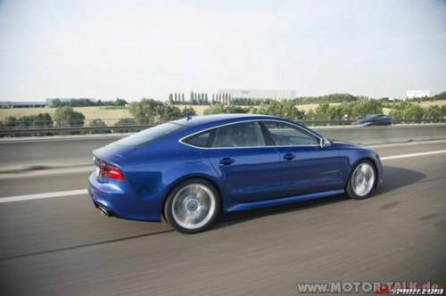 2014-audi-rs7-sepang-blue-640x426