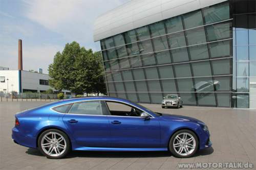 Audi-rs-7-sportback-neckarsulm-designboom06