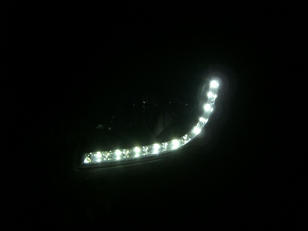 Endlich! Dayline Scheinwerfer mit LED für den 8P