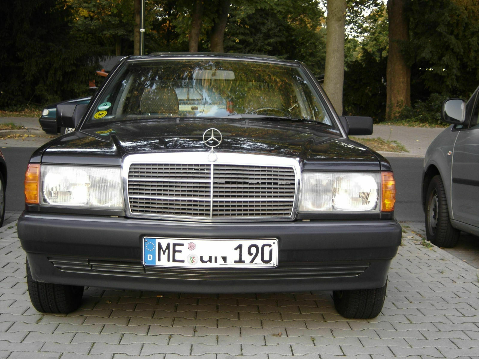 Endlich kaufe ich einen 190er. 2,3 l. Bj. Ende 90 mit wenig KM.
