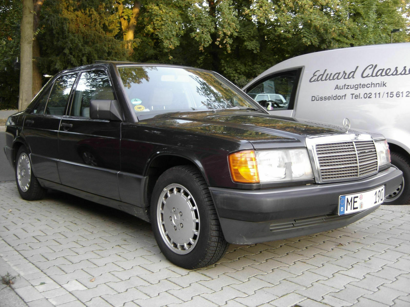 Endlich kaufe ich einen 190er. 2,3 l. Bj. Ende 90 mit wenig KM.