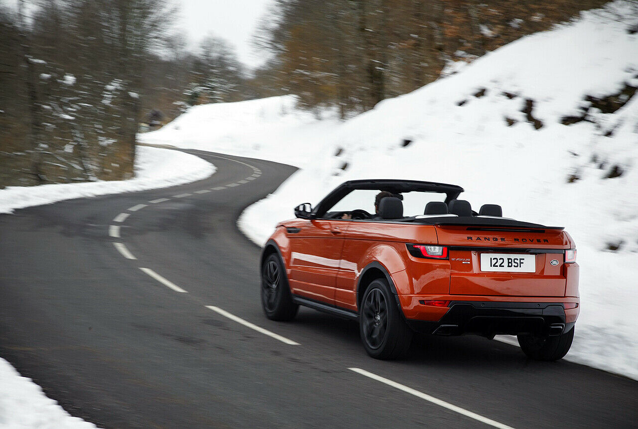 In der Basisversion fährt das Evoque Cabriolet mit einem 150 PS starken Selbstzünder