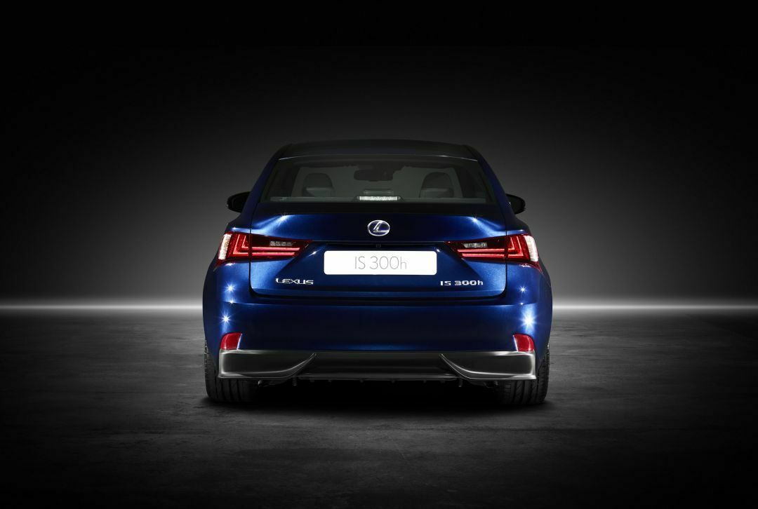 Ob der IS 300h viel Kundschaft zu Lexus locken wird, bleibt fraglich.