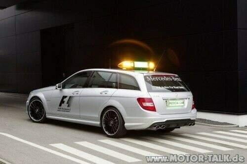Formel-1-mercedes-benz-saftey-car-medical-car-f1-mercedes-amg001n